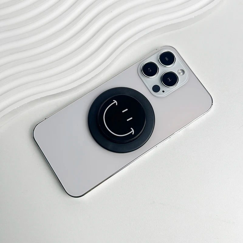 MagSafe Smiley Face Phone Grip