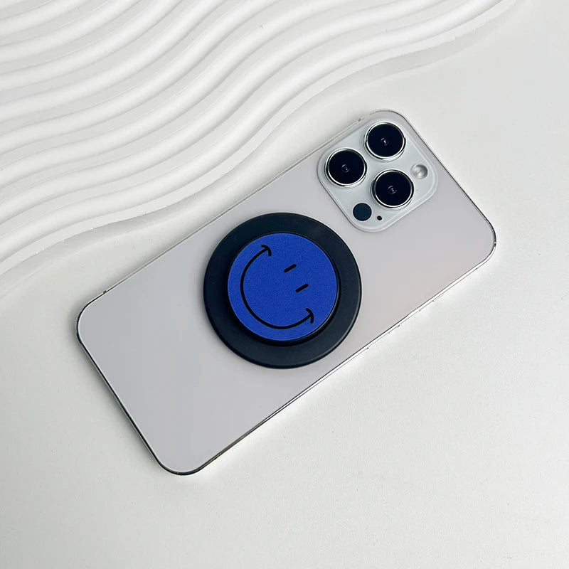 MagSafe Smiley Face Phone Grip